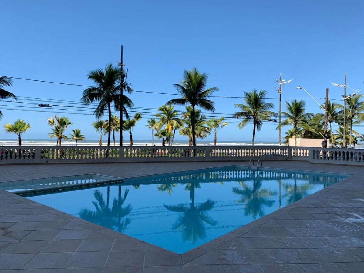 Apartamento Frente Ao Mar Com Varanda E Piscina Praia Grande  Luaran gambar