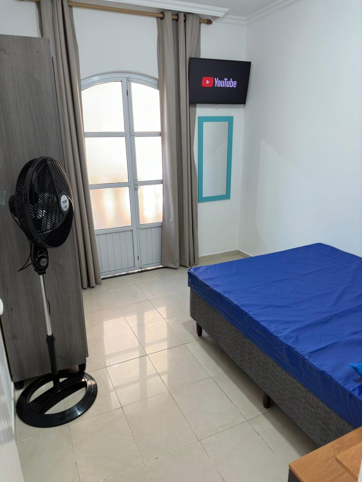 Apartamento Frente Ao Mar Com Varanda E Piscina Praia Grande  Luaran gambar